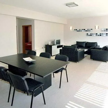 Hotel Business Apartcomplex 3*
